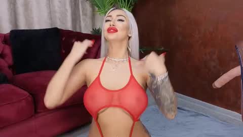 GoldenAmberX online show from 02/13/25, 05:37