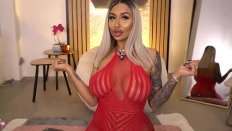 GoldenAmberX online show from 01/18/26, 06:28