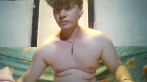 Snapshot of goldenboy207 chatting on 07/09/26, 11:14 goldenboy207 online show from 07/09/26, 11:14
