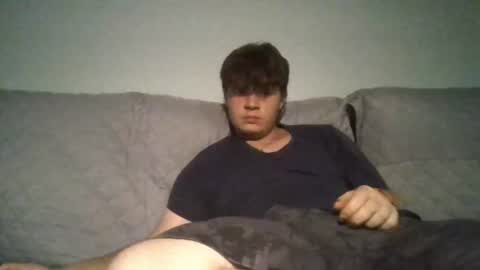 Snapshot of goldenboy207 chatting on 07/13/26, 10:34 goldenboy207 online show from 07/13/26, 10:34
