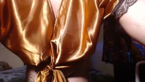 XxPretentious PeachxX online show from 02/13/25, 05:37