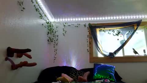 XxPretentious PeachxX online show from 05/07/26, 08:14