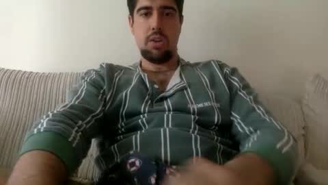 Golden-Glove online show from 04/14/26, 09:15