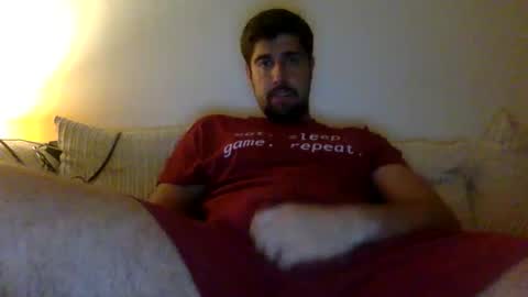 Snapshot of goldenglove35 chatting on 06/04/26, 11:22 Golden-Glove online show from 06/04/26, 11:22