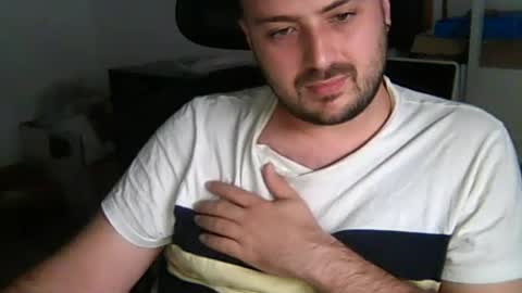 Snapshot of goldenspainboy chatting on 06/28/26, 11:27 goldenspainboy online show from 06/28/26, 11:27