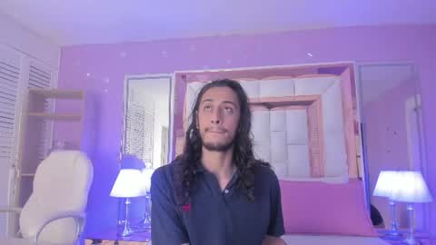 Snapshot of goldentemptation_ chatting on 07/08/26, 07:18 goldentemptation_ online show from 07/08/26, 07:18