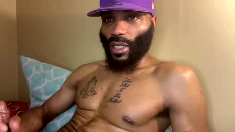 Snapshot of goldmouth_85 chatting on 03/01/26, 10:12 Goldmouth 85 online show from 03/01/26, 10:12