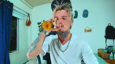 Snapshot of goldy_loyal99 chatting on 02/13/26, 11:56 Goldy Loyal93 online show from 02/13/26, 11:56