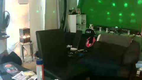 Snapshot of goldyguy011 chatting on 02/20/25, 07:12 goldyguy011 online show from 02/20/25, 07:12