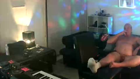 Snapshot of goldyguy011 chatting on 10/01/25, 05:41 goldyguy011 online show from 10/01/25, 05:41