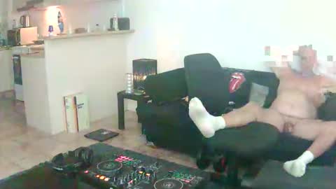 goldyguy011 online show from 06/02/26, 05:48