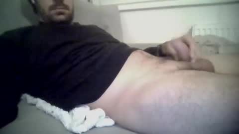 Snapshot of goliasking93 chatting on 12/03/25, 04:05 goliasking93 online show from 12/03/25, 04:05