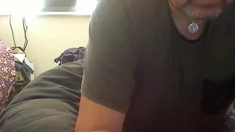 Snapshot of gomezzandthing chatting on 09/21/25, 11:45 Gomez Addams online show from 09/21/25, 11:45