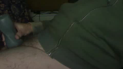 Snapshot of gomezzandthing chatting on 01/17/26, 06:44 Gomez Addams online show from 01/17/26, 06:44