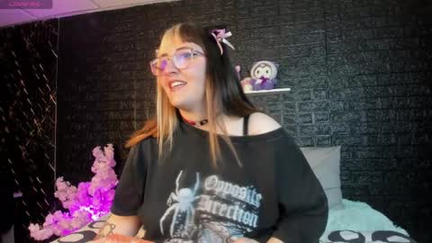 Snapshot of gomory_kitty chatting on 04/28/26, 04:01 gomory_kitty online show from 04/28/26, 04:01