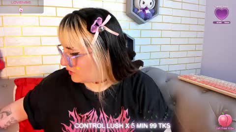 Snapshot of gomory_kitty chatting on 05/18/26, 05:52 gomory_kitty online show from 05/18/26, 05:52