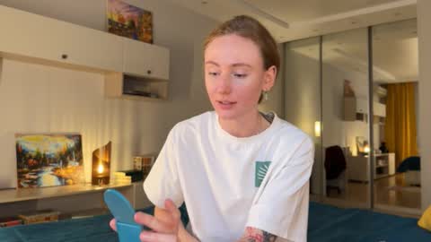 Snapshot of good__choice chatting on 10/30/25, 12:39 Polly online show from 10/30/25, 12:39