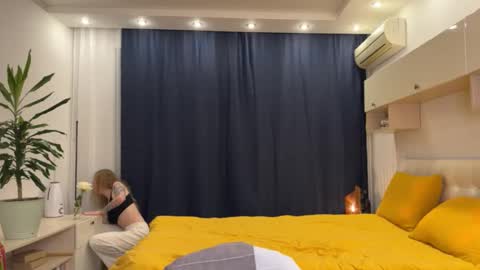 Polly online show from 02/28/26, 03:13