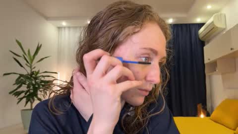 Polly online show from 03/02/26, 02:24