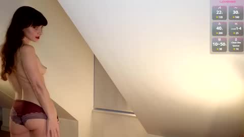 Gracie online show from 03/02/25, 04:53