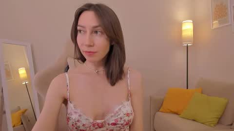 Snapshot of good_glamorgirl chatting on 02/25/26, 04:00 Good GlamorGirl online show from 02/25/26, 04:00