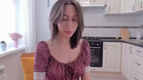 Snapshot of good_glamorgirl chatting on 02/26/26, 04:11 Good GlamorGirl online show from 02/26/26, 04:11