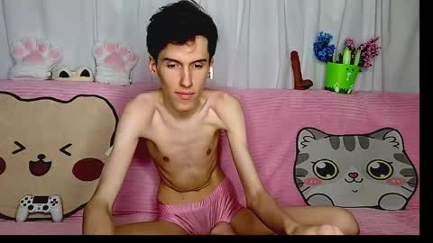 Snapshot of goodboyluca chatting on 05/16/26, 01:43 Luca online show from 05/16/26, 01:43