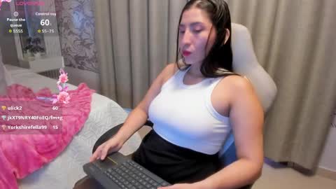 Emmy online show from 04/12/26, 02:11