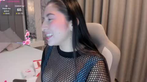 Emmy online show from 04/21/26, 01:07