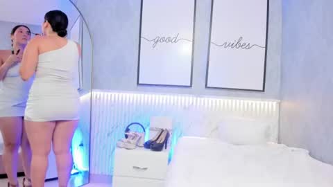 Snapshot of goodgirl22_ chatting on 06/27/26, 12:22 Emmy online show from 06/27/26, 12:22