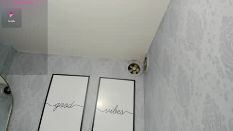 Snapshot of goodgirl22_ chatting on 07/07/26, 11:53 Emmy online show from 07/07/26, 11:53