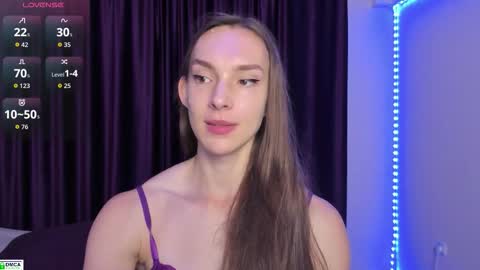 goodnight_kitty online show from 09/16/25, 10:22