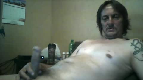 Snapshot of goodwrench31671 chatting on 06/17/26, 03:31 goodwrench31671 online show from 06/17/26, 03:31
