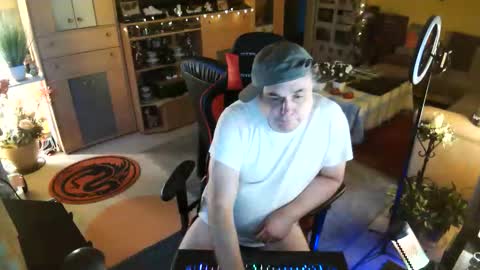 google5001 online show from 09/14/25, 04:55