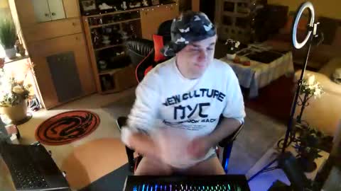 google5001 online show from 10/03/25, 03:47