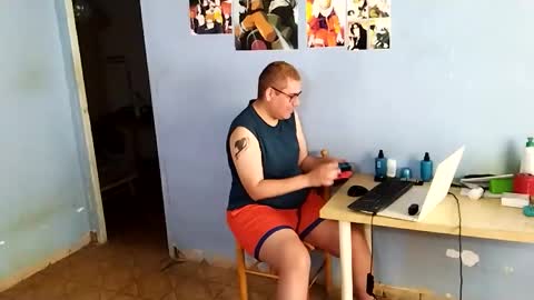 Snapshot of gorak32 chatting on 04/18/26, 04:00 GoraK online show from 04/18/26, 04:00