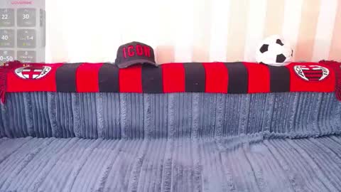 Snapshot of gordonhunt chatting on 02/18/26, 12:45 Gordon Hunt online show from 02/18/26, 12:45