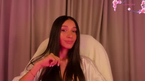 Snapshot of gorgeous_brunette chatting on 02/09/25, 09:58 Rose online show from 02/09/25, 09:58