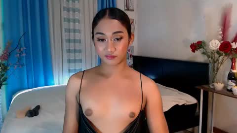 Snapshot of gorgeous_nicole chatting on 01/02/25, 10:11 gorgeous_nicole online show from 01/02/25, 10:11