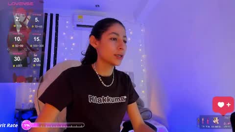 Snapshot of gorgeous_t chatting on 05/25/26, 08:15 i am Jessi I love animals and drawing I hope to get along with everyone. XOXO online show from 05/25/26, 08:15