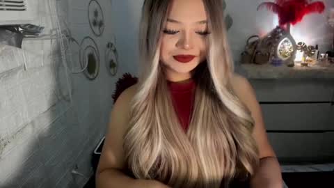 Amanda rose online show from 03/11/25, 12:00
