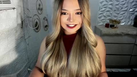 Amanda rose online show from 11/17/25, 12:38