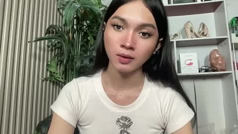 D I A N A online show from 04/16/26, 09:39