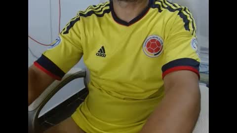 Snapshot of goten7 chatting on 09/24/25, 07:39 Andres online show from 09/24/25, 07:39