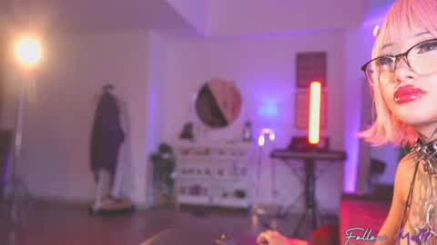 sophie  Special celebration a the beach 300k followers 3011 and 0112   online show from 09/26/25, 10:25