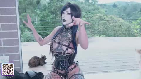 sophie  Special celebration a the beach 300k followers 3011 and 0112   online show from 05/14/26, 07:53
