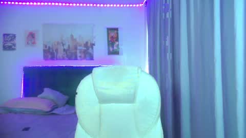 Snapshot of goth_minerva chatting on 05/04/26, 01:40 goth_minerva online show from 05/04/26, 01:40