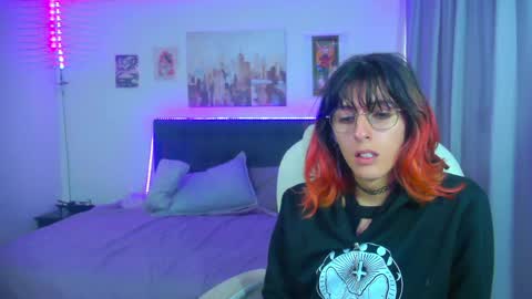 Snapshot of goth_minerva chatting on 05/06/26, 02:00 goth_minerva online show from 05/06/26, 02:00