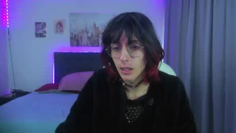 Snapshot of goth_minerva chatting on 07/20/26, 01:35 goth_minerva online show from 07/20/26, 01:35