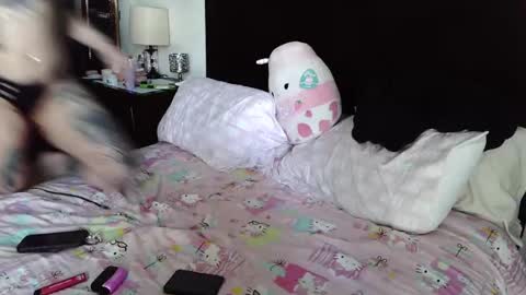 gothbaby305 online show from 04/13/26, 09:20